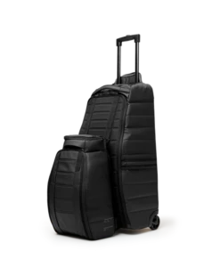 DB BOARD BAGS HUGGER 25L BLACK OUT (EX) -Dakine Shop Hugger 2025L 20Packing 20Image03 103bd095 3450 4c58 a8ef c7f409cce97b 06963.1695564581