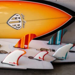 FCS II LIMITED EDITION MARK RICHARDS BOX SET (FMRX-LTD1-XL-SS-R) -Dakine Shop MR WEBSITE PAGE 1 1200x.jpg 04302.1684881584