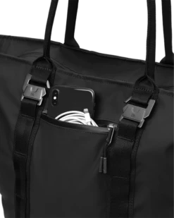 DB BOARD BAGS ESSENTIAL TOTE 25L BLACK OUT (EX) -Dakine Shop TheAEra25LTote 1 ea67c91d 22a1 4154 8e37 4b9431db02da 66341.1695414080