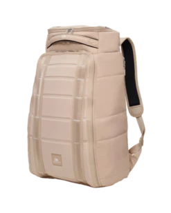 DB BOARD BAGS HUGGER BACKPACK 30L DESER KHAKI (EX)